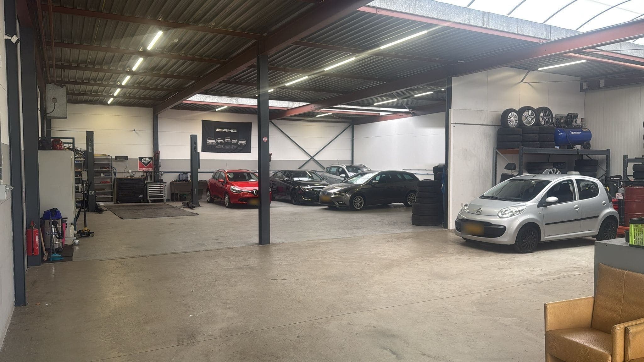 Werkplaats van RMM Autoservice in Meijel, garage voor klanten uit Helden